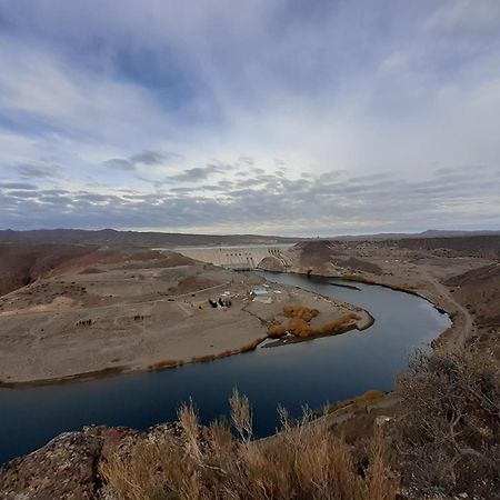 Bardas Del Limay Dormi-Con Hidromasaje - Totalmente Equipado بلوتيير المظهر الخارجي الصورة